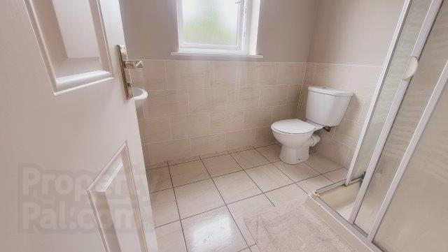 45 Mill Hill Lawns 17 of 29