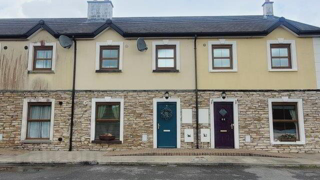 45 Mill Hill Lawns 25 of 29
