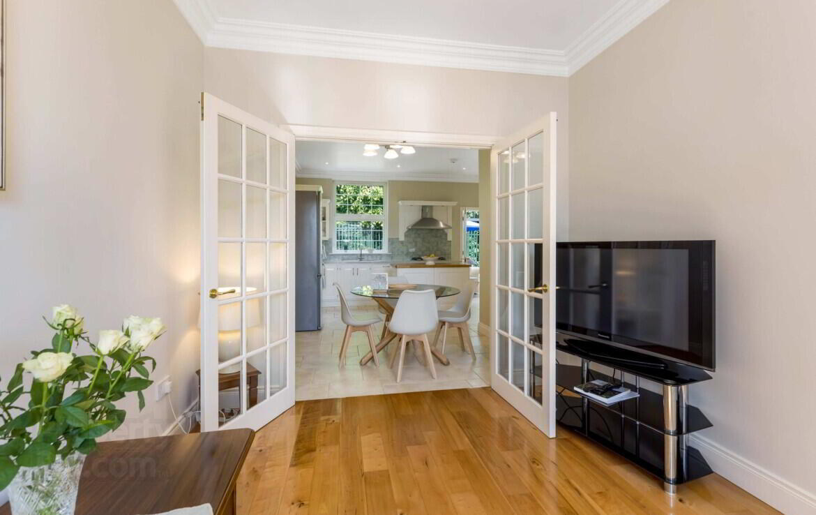35 Mount Auburn 23 of 47