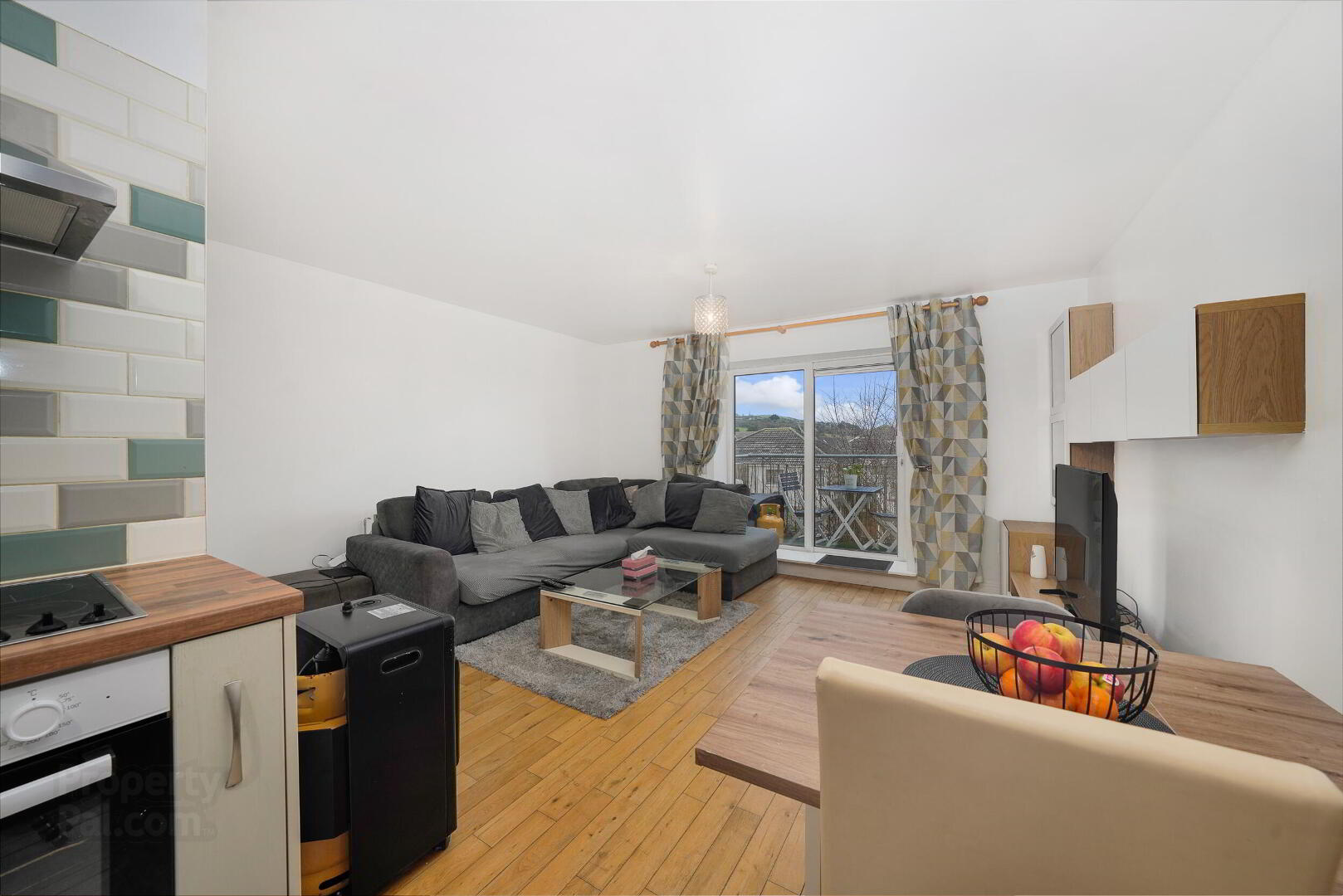57 Deerpark Close 4 of 25
