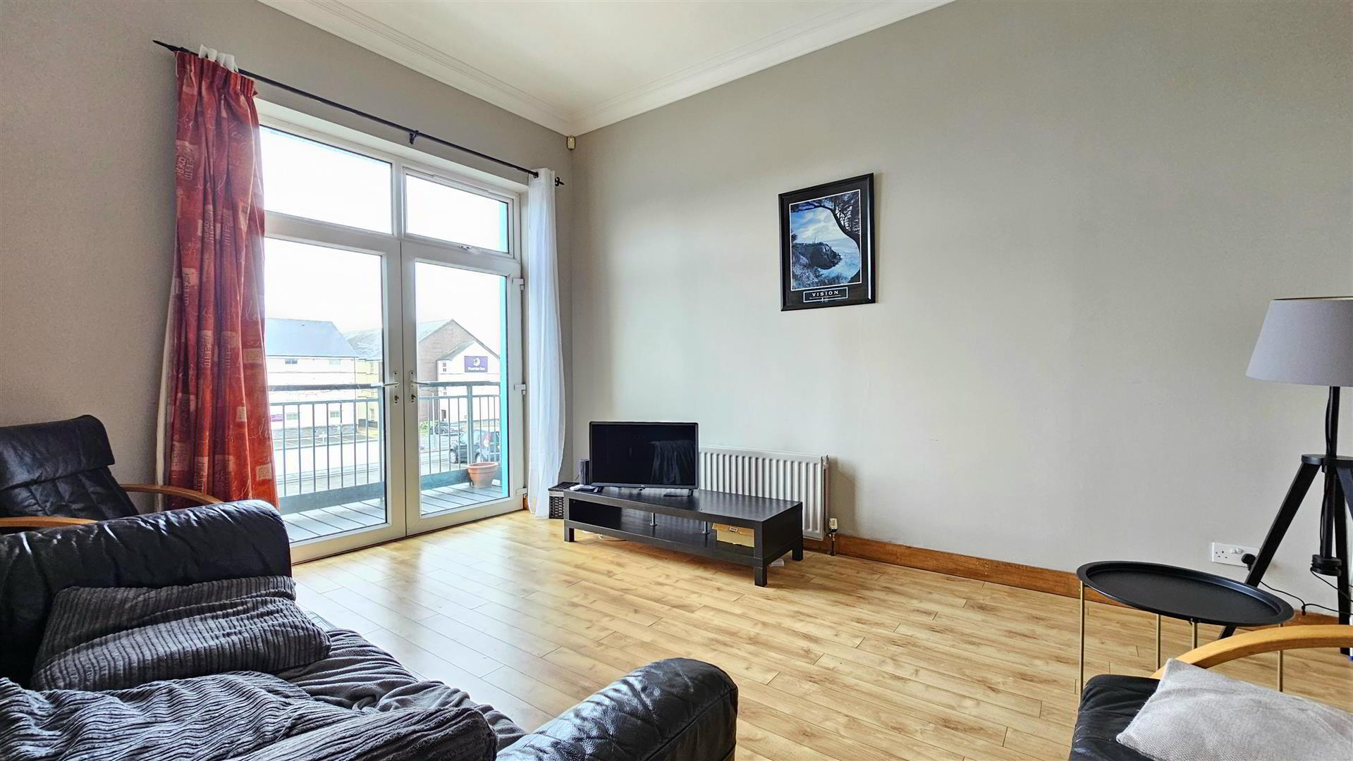 4 Quayside 3 of 9