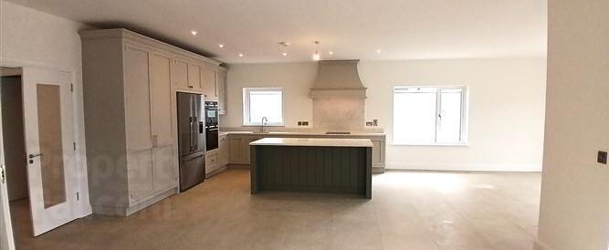 9 Fermoyle Manor 3 of 11