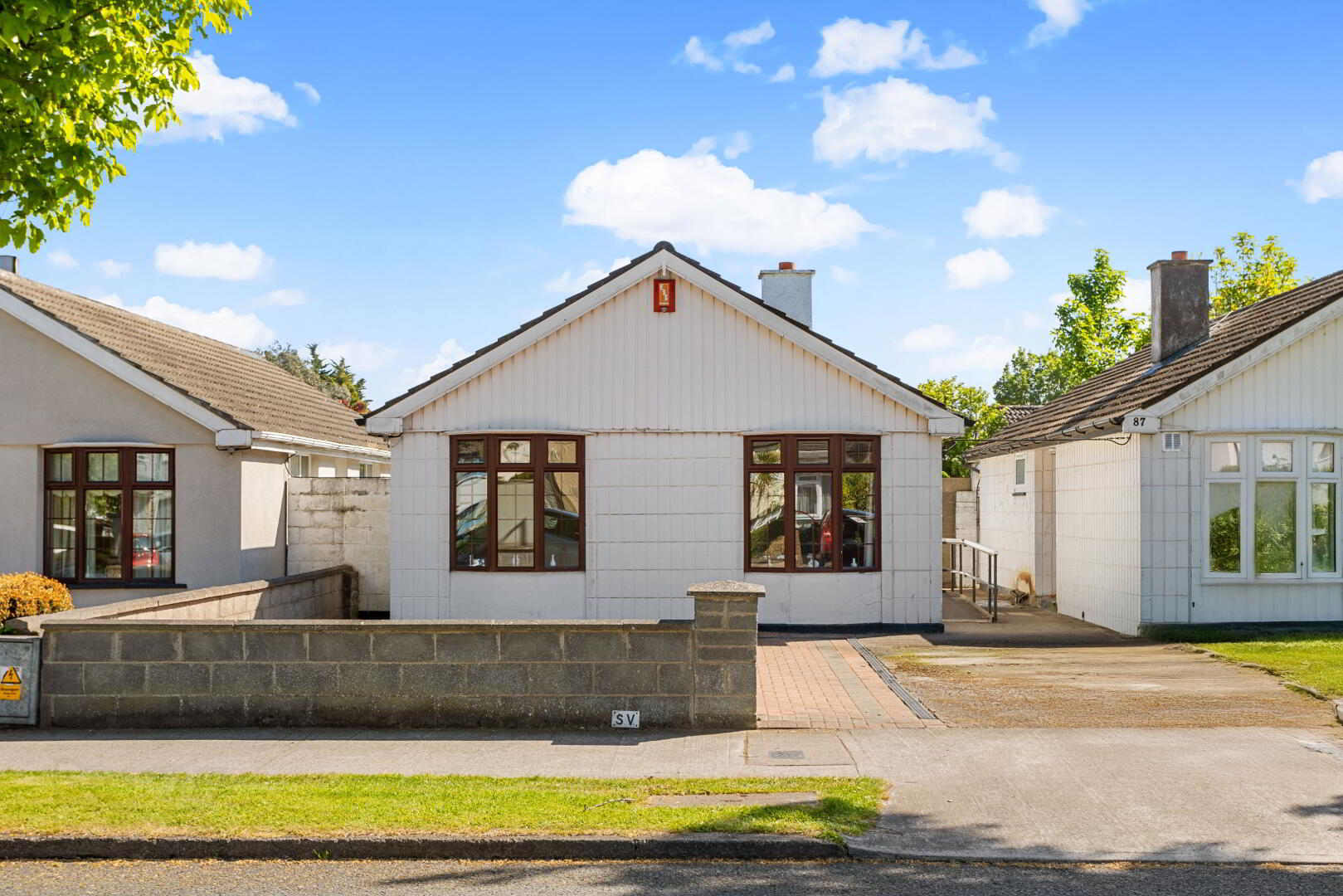 property description image