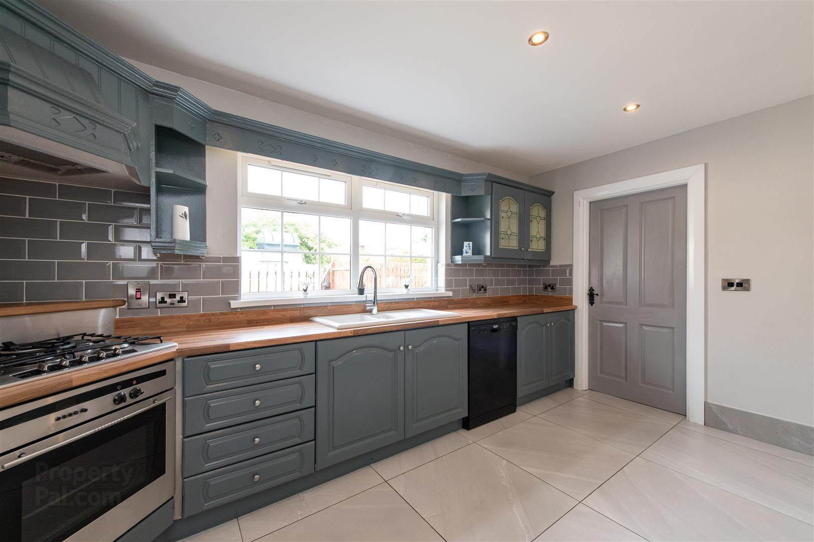 76 Commons Road 13 of 51