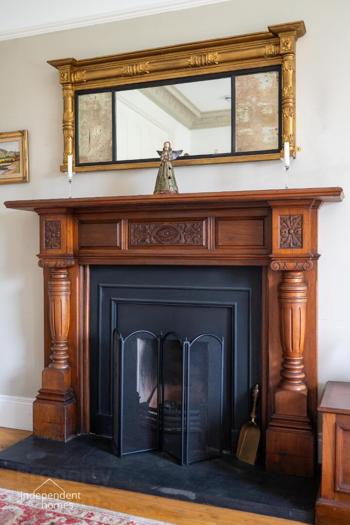 17 Tower Road 11 of 48