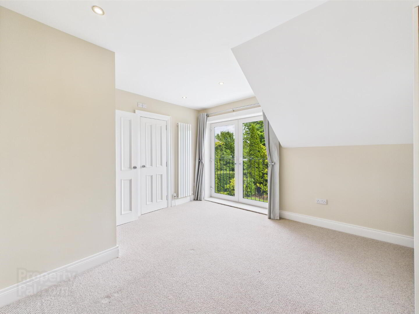 17 Dundela Gardens 40 of 46