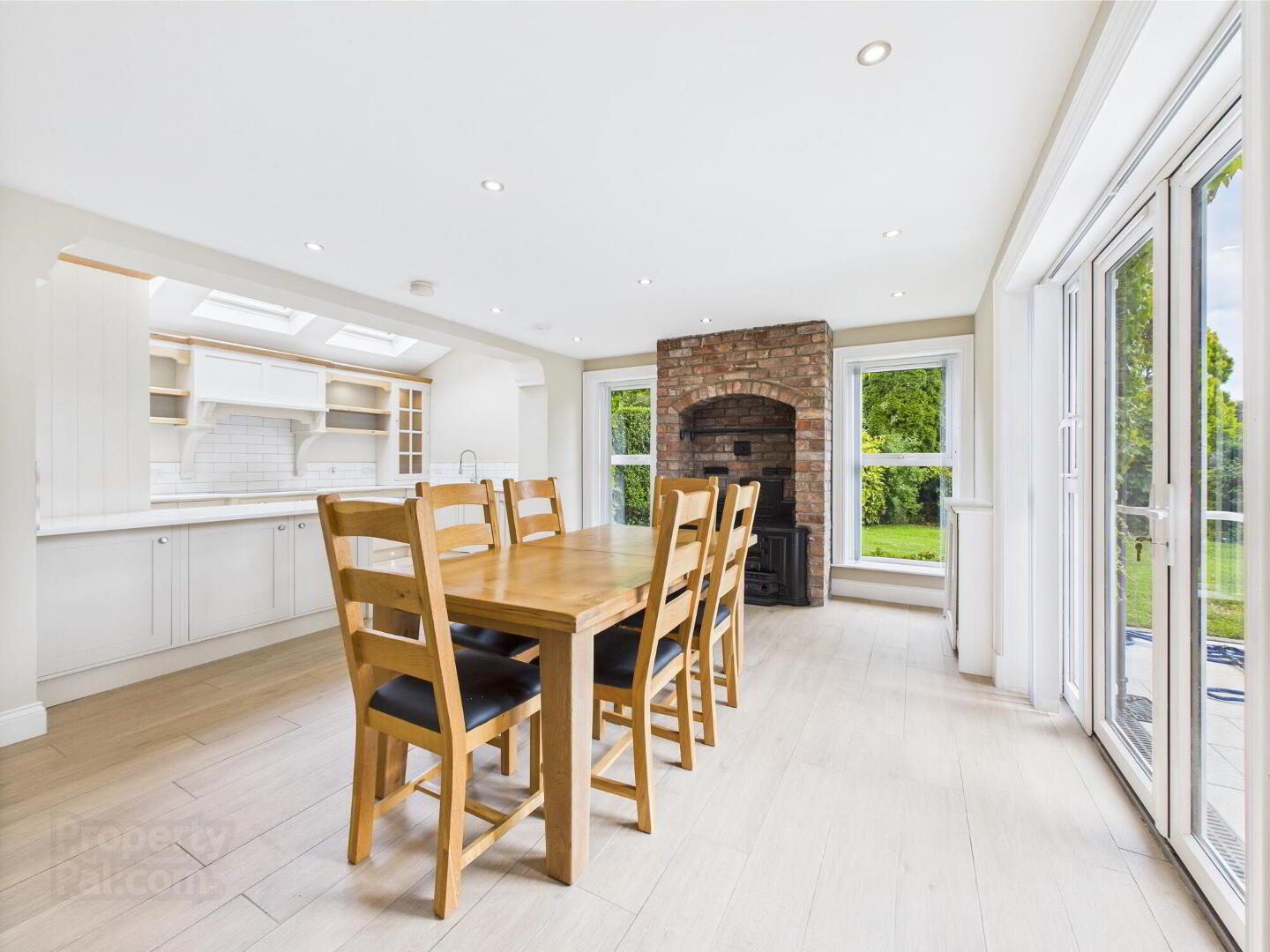 17 Dundela Gardens 14 of 46