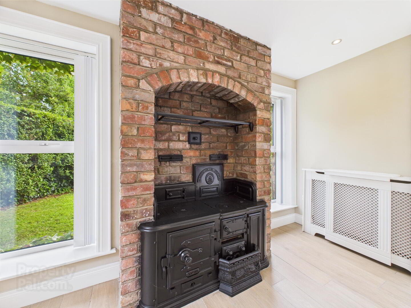 17 Dundela Gardens 17 of 46