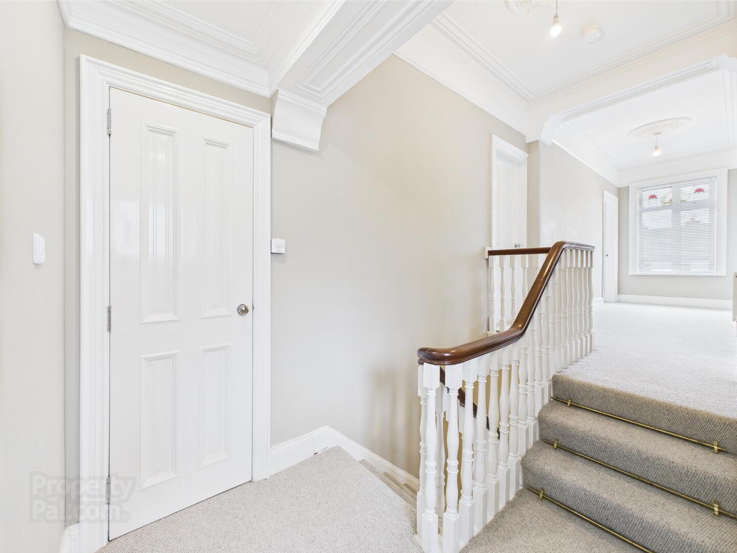 17 Dundela Gardens 23 of 46