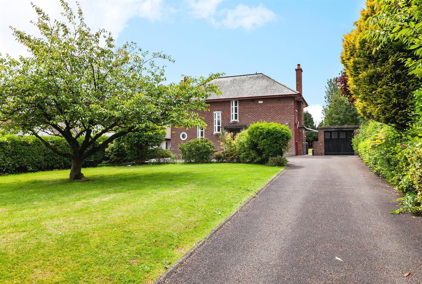 property description image