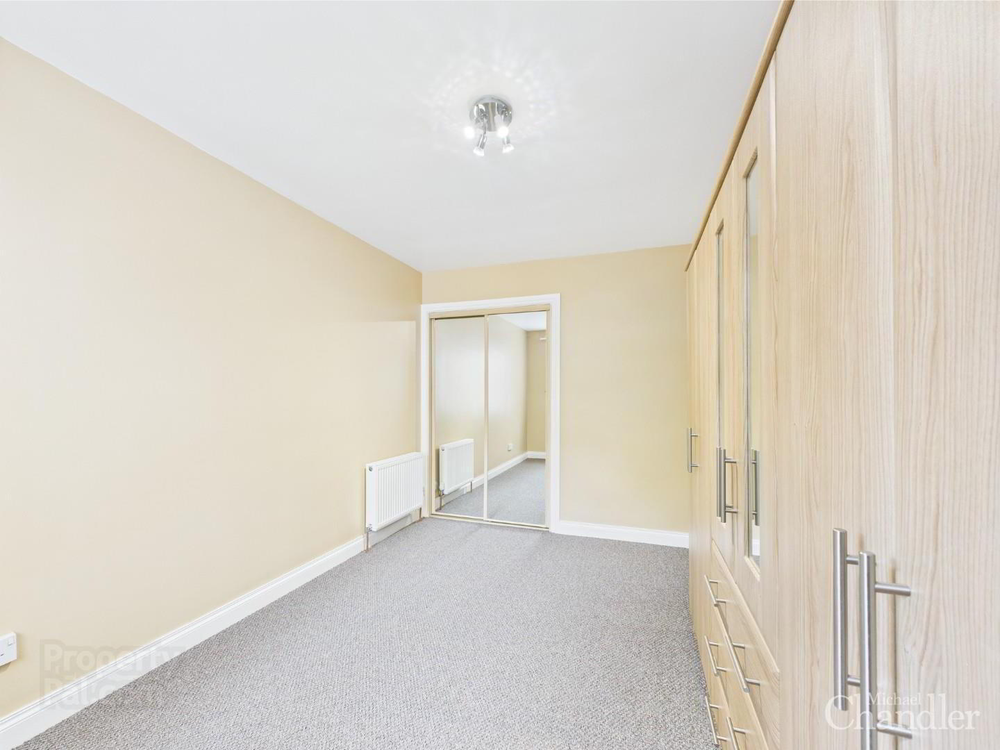 Apt 15 The Mews, Killinchy Street 8 of 10