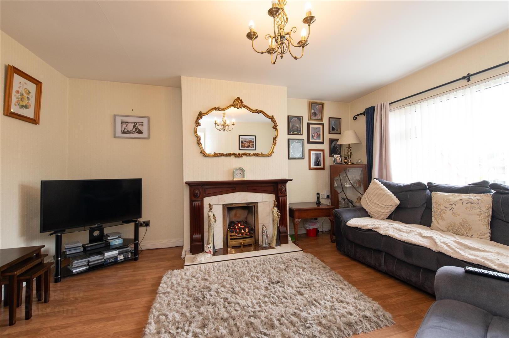 property description image