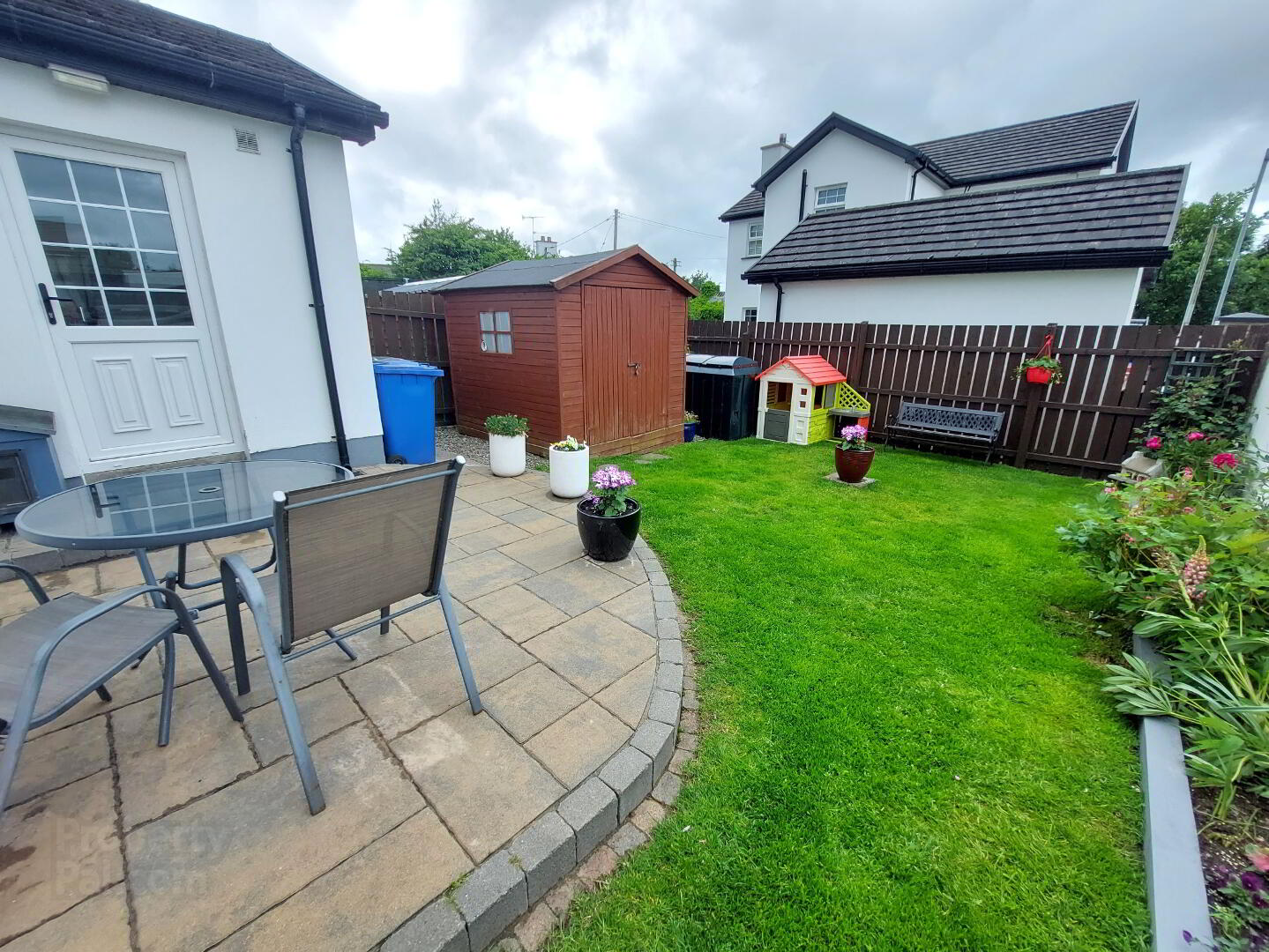 3 Roundhill Mews 19 of 25