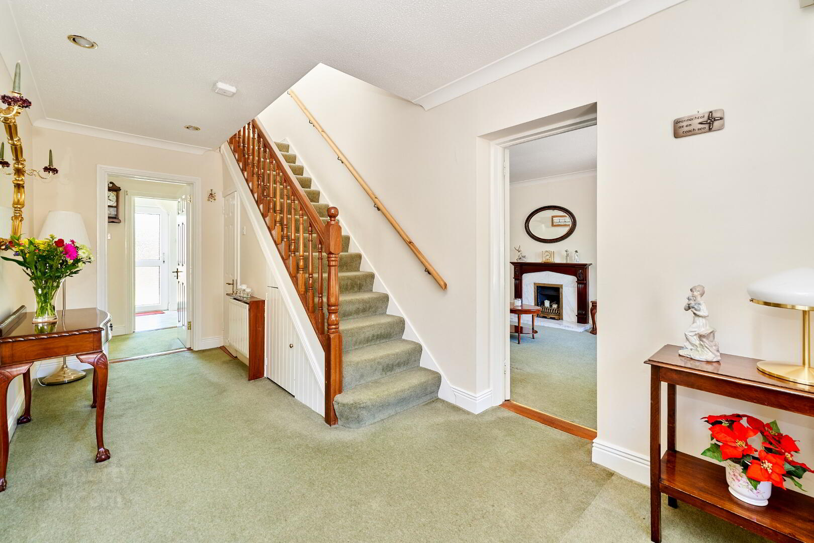 property description image