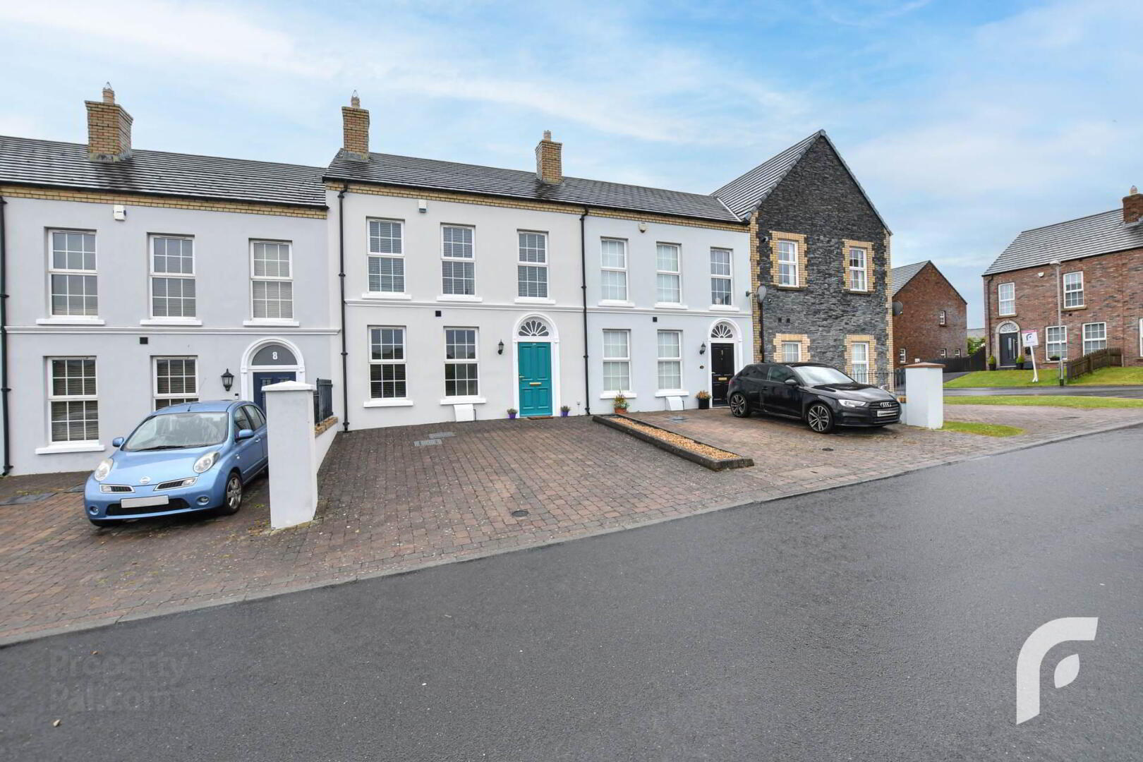 10 Blackrock Mews 4 of 37