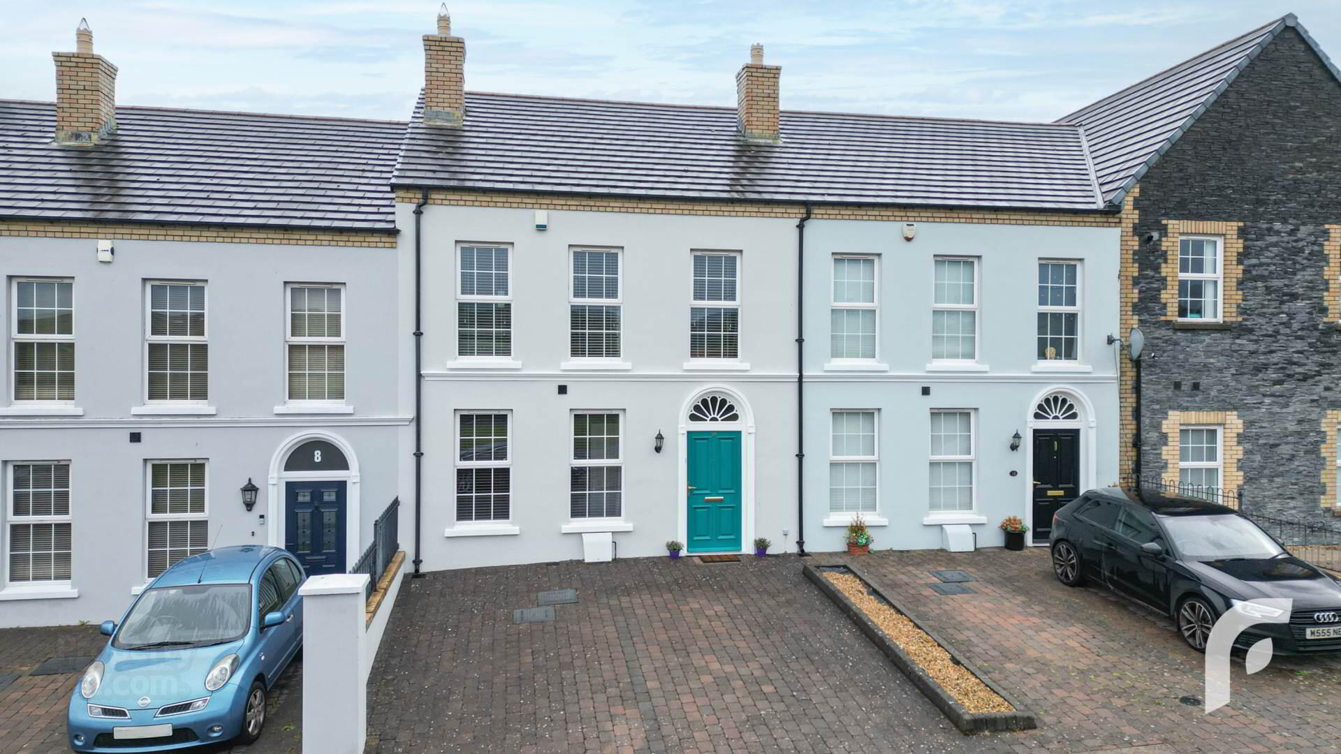 10 Blackrock Mews 1 of 37
