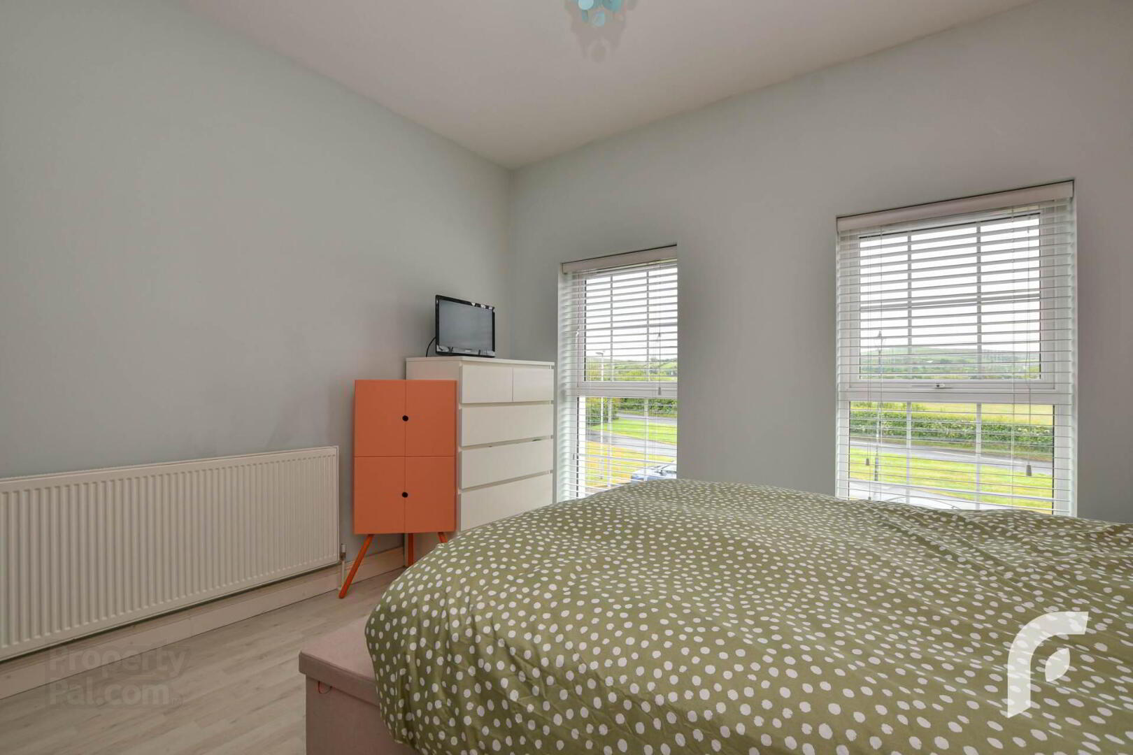 10 Blackrock Mews 21 of 37