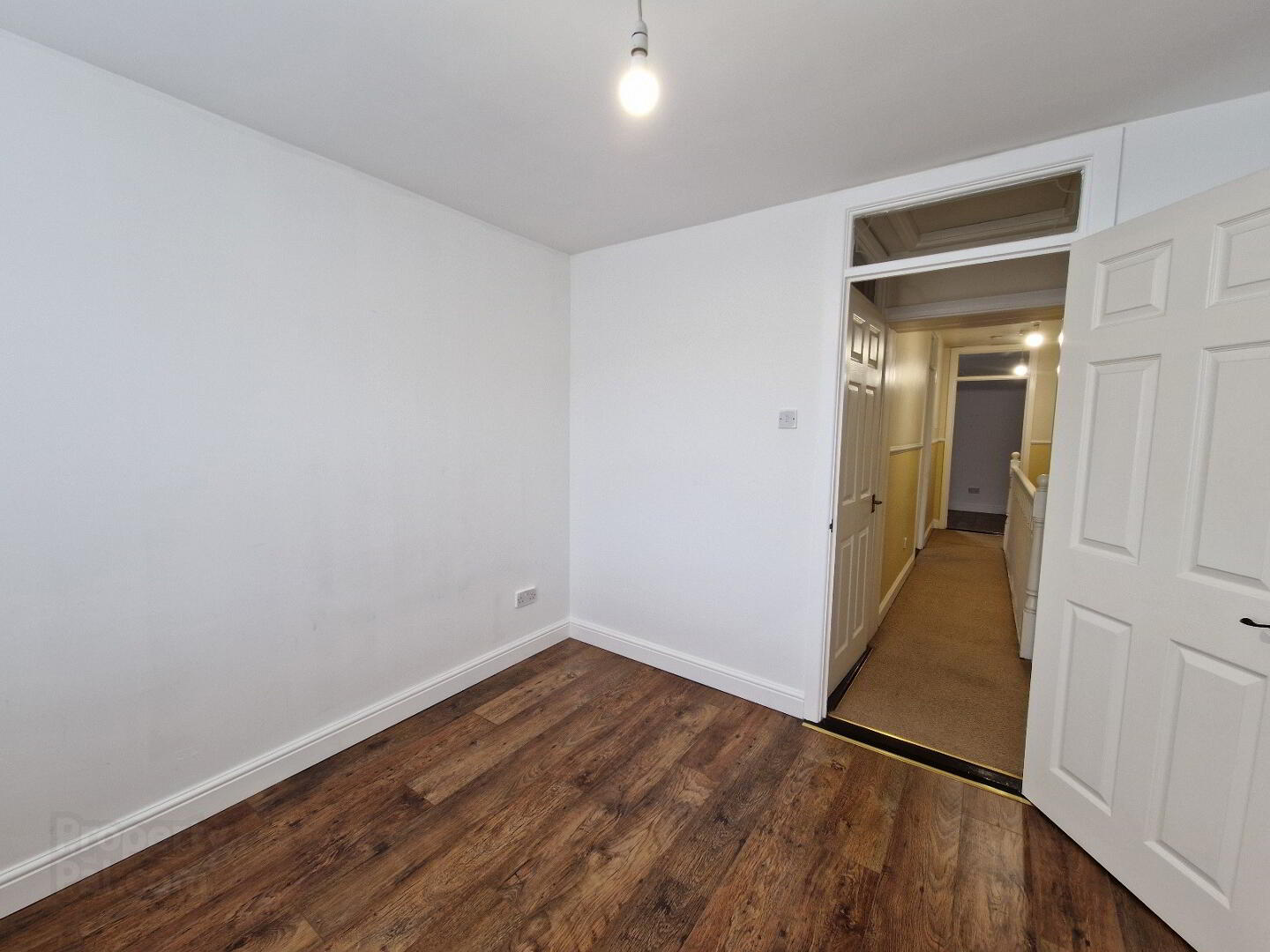 9 Fountain Street 20 of 24