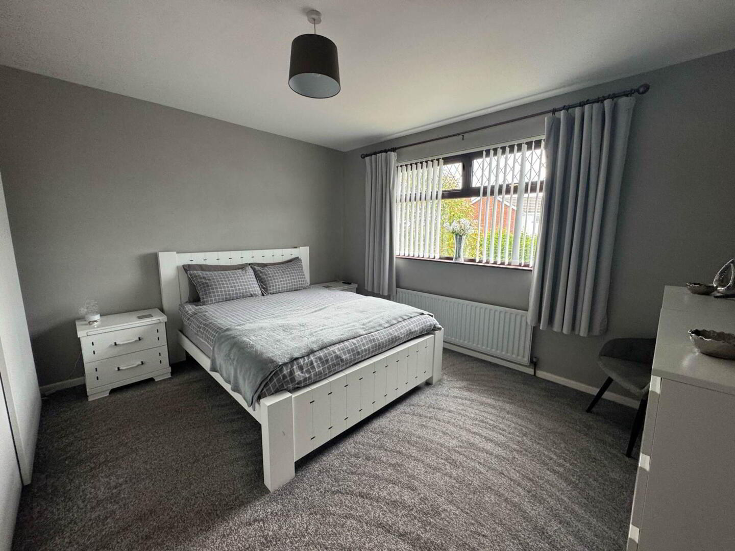 15 Brooklands Drive 11 of 24