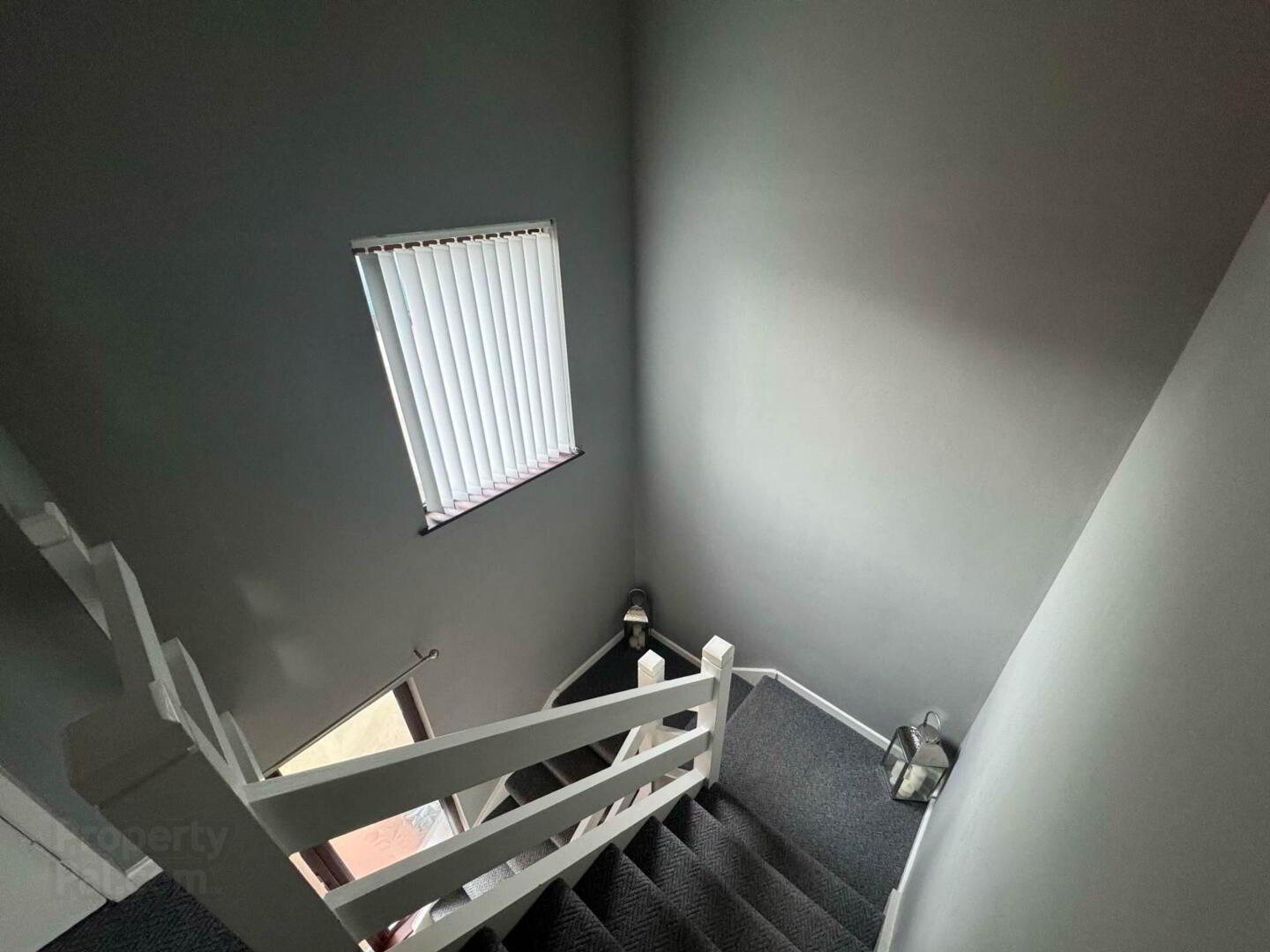 15 Brooklands Drive 16 of 24