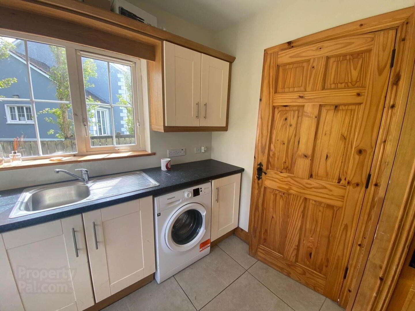 21 Manor Court 4 of 13