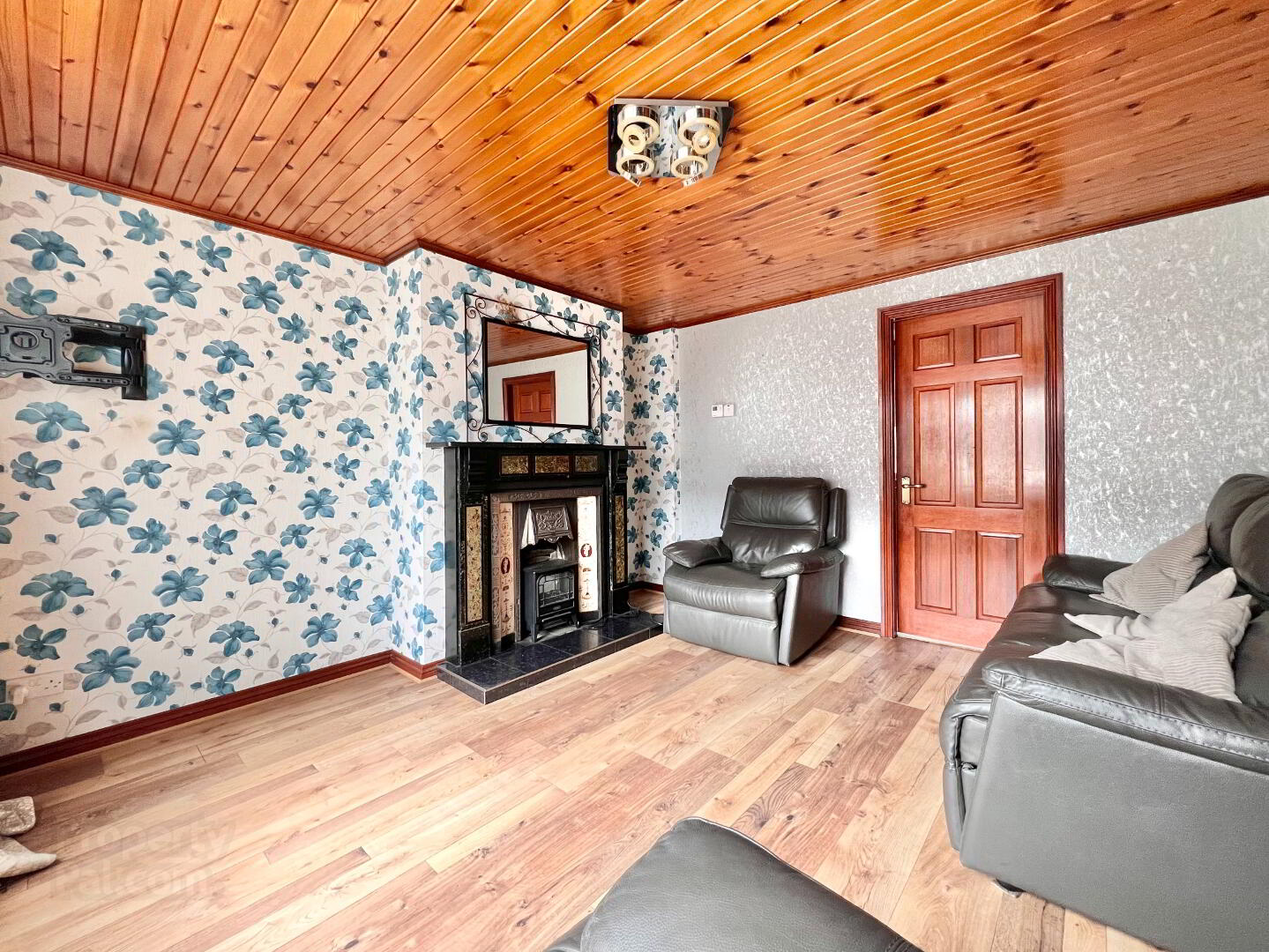 property description image