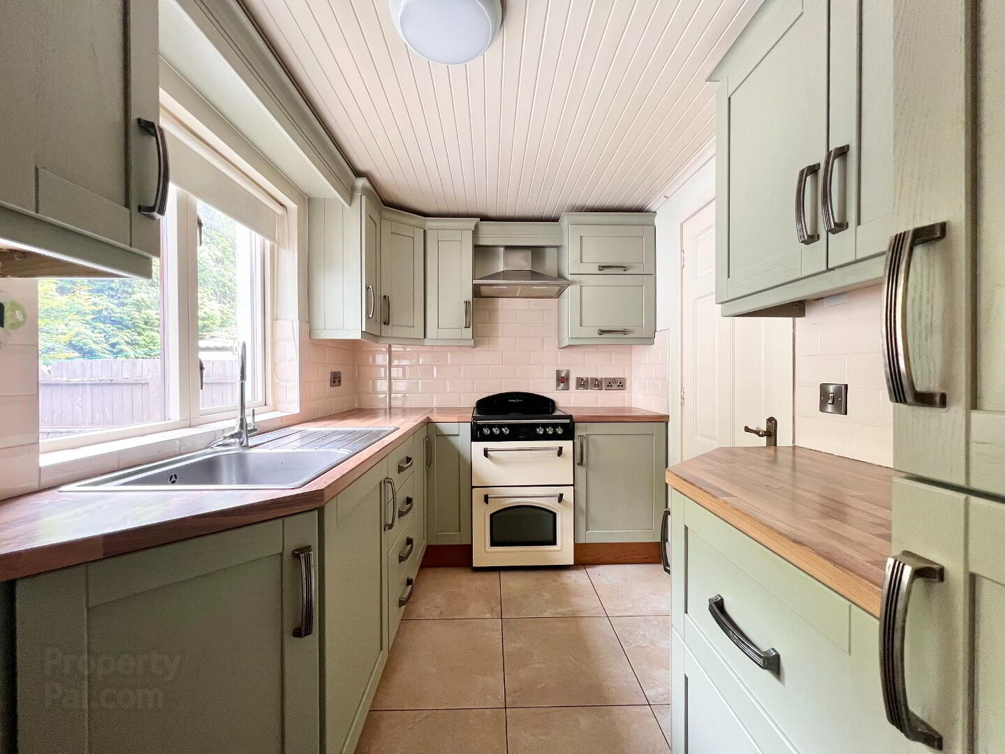 7 Moyola View 4 of 15