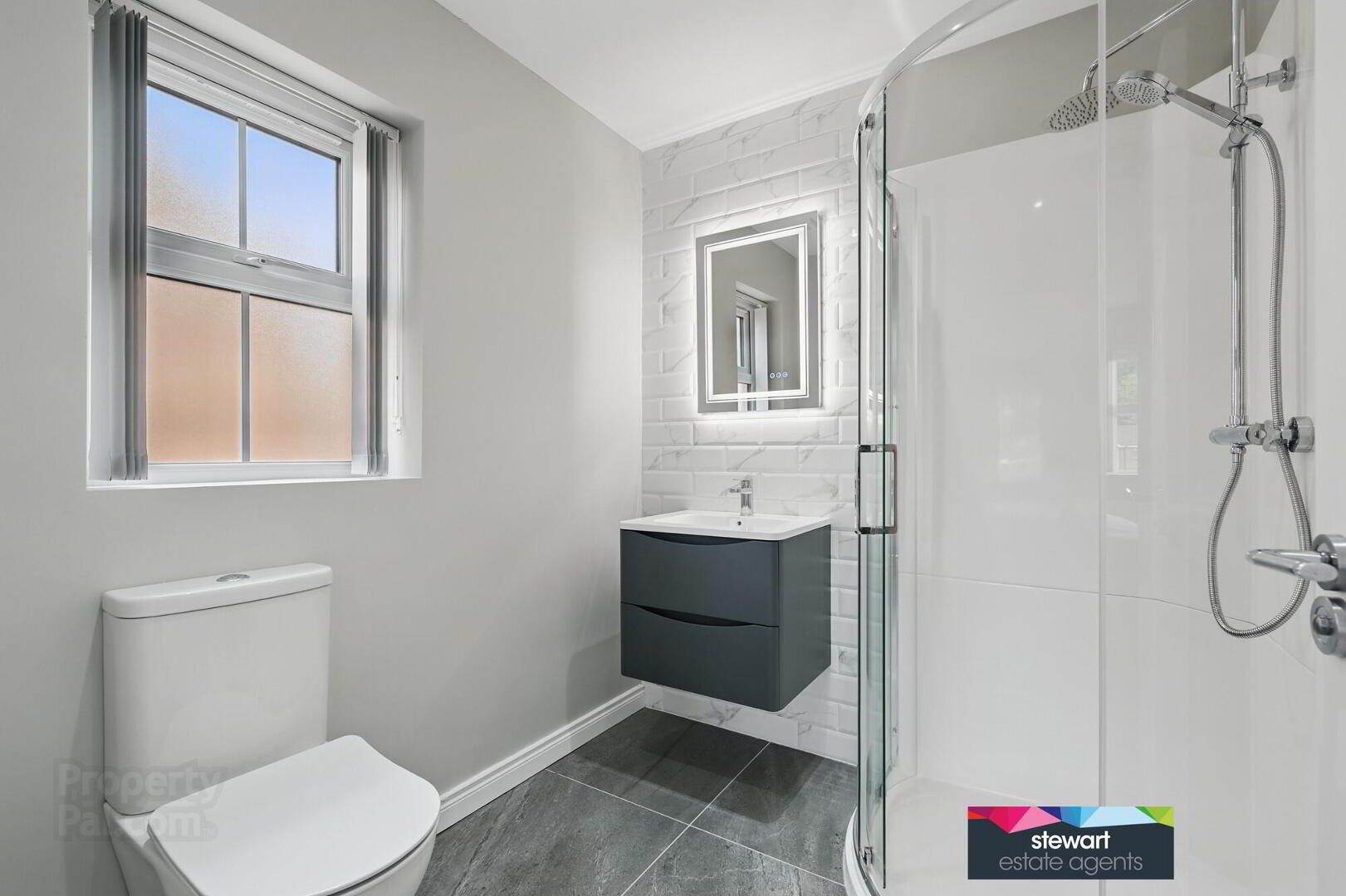 14 Glebe Close 16 of 21