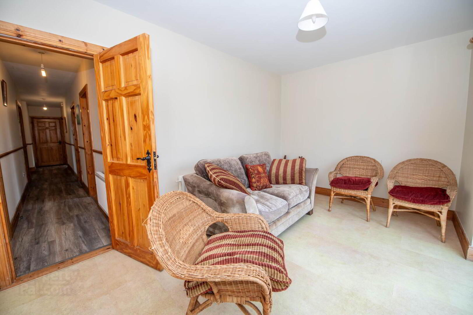 Massmount View 20 of 47