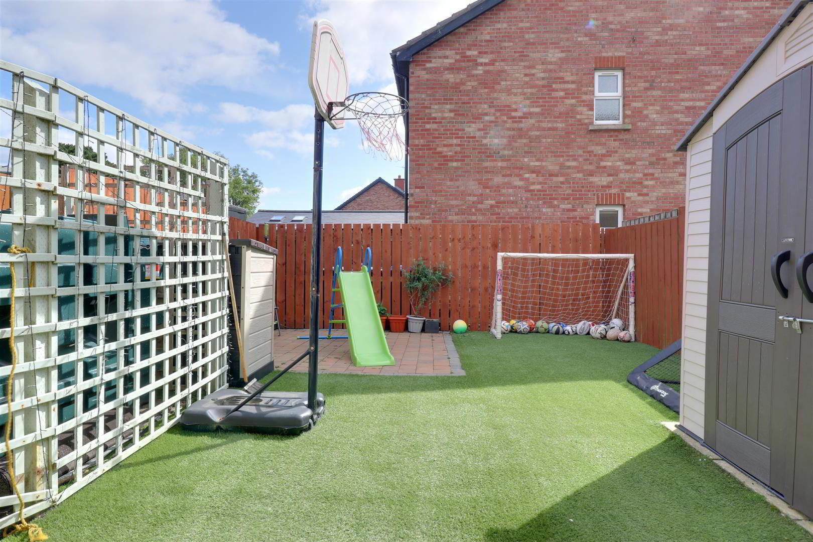 64 Bartleys Wood 17 of 20