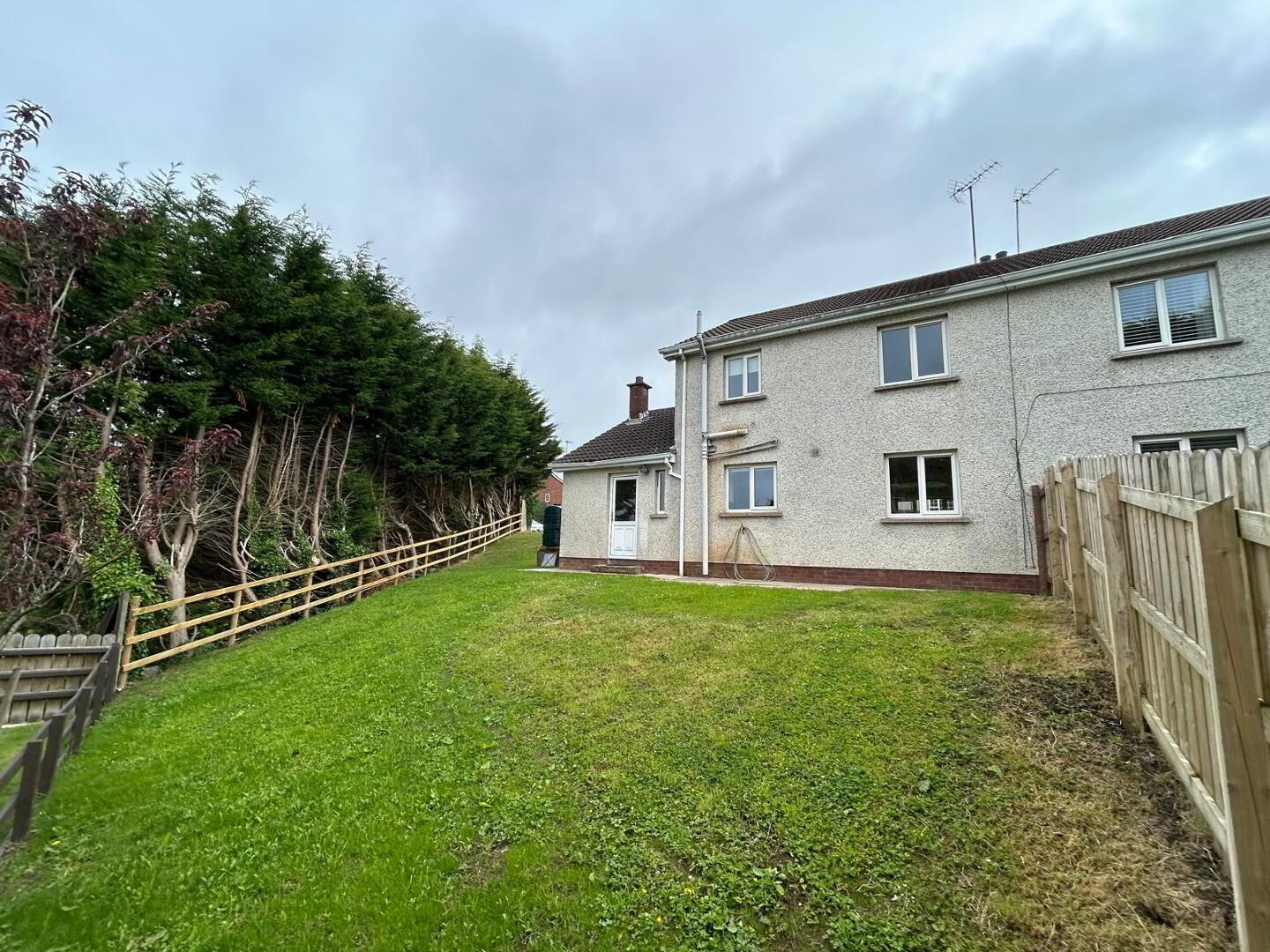 16 St Julians Way 15 of 17