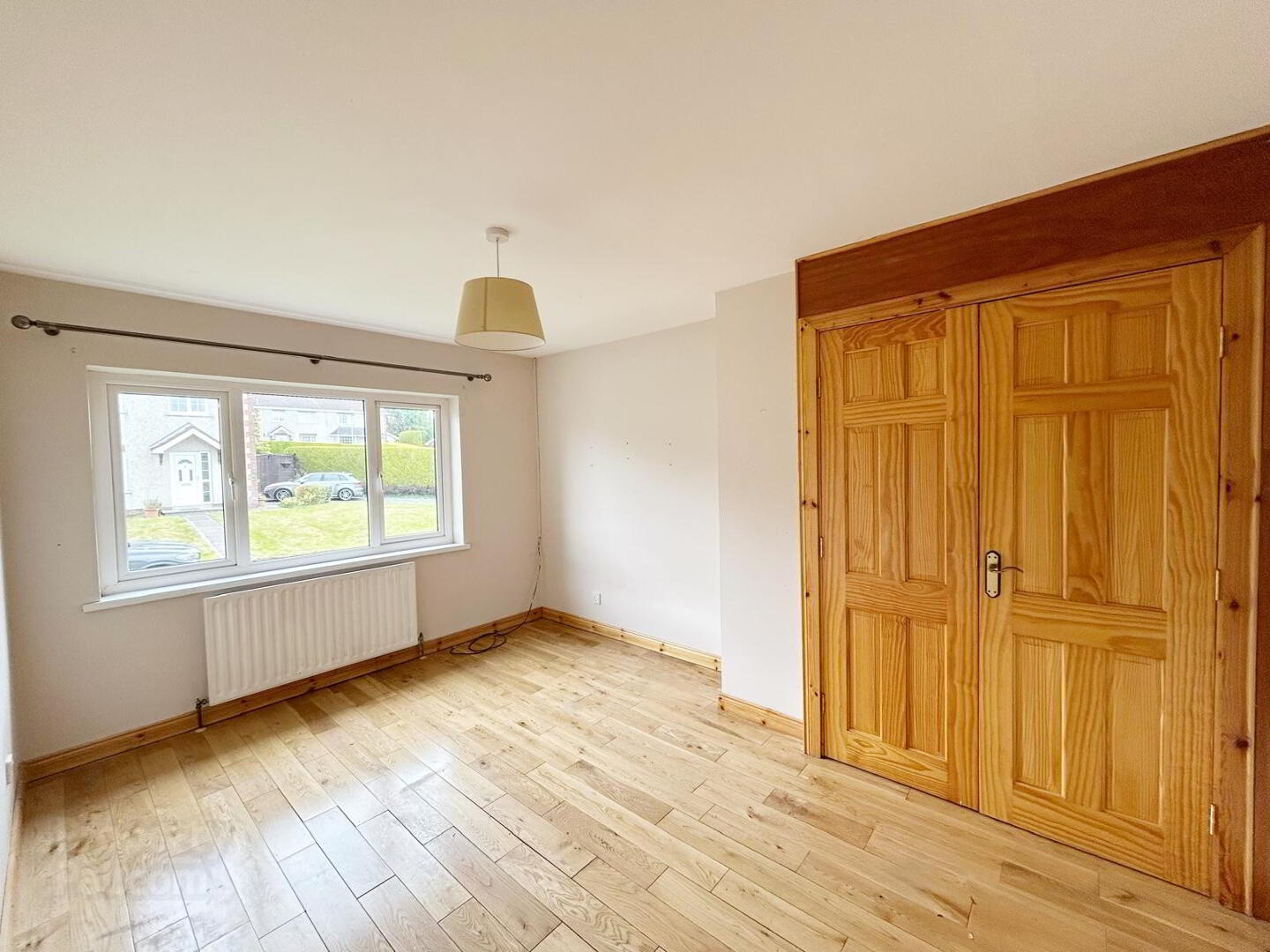 16 St Julians Way 11 of 17