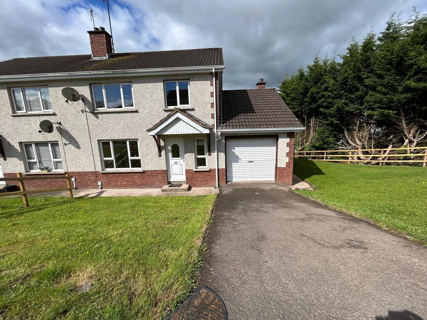 16 St Julians Way 16 of 17