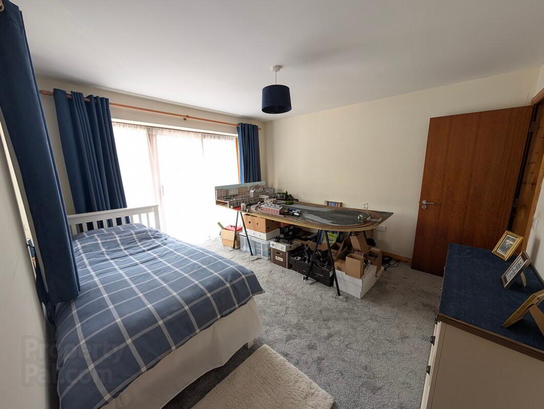 Apt. 6 The Elms, Woodford Meadows 19 of 28