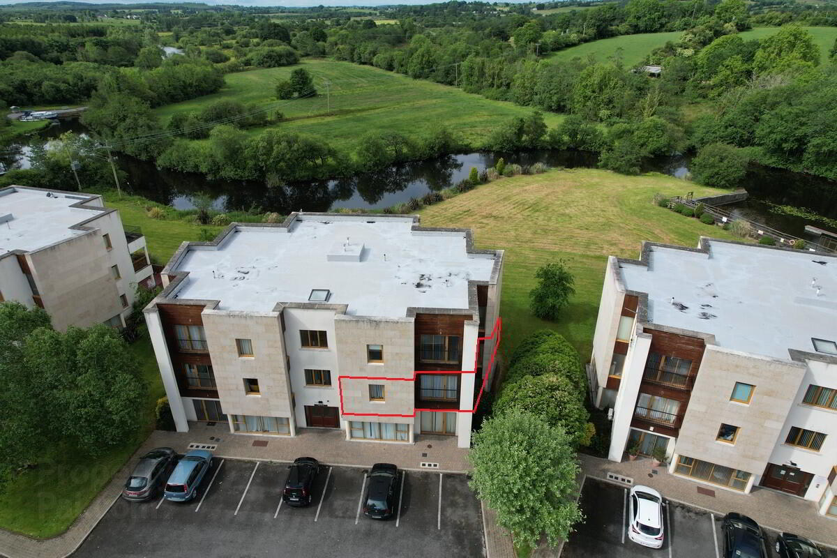 Apt. 6 The Elms, Woodford Meadows 24 of 28