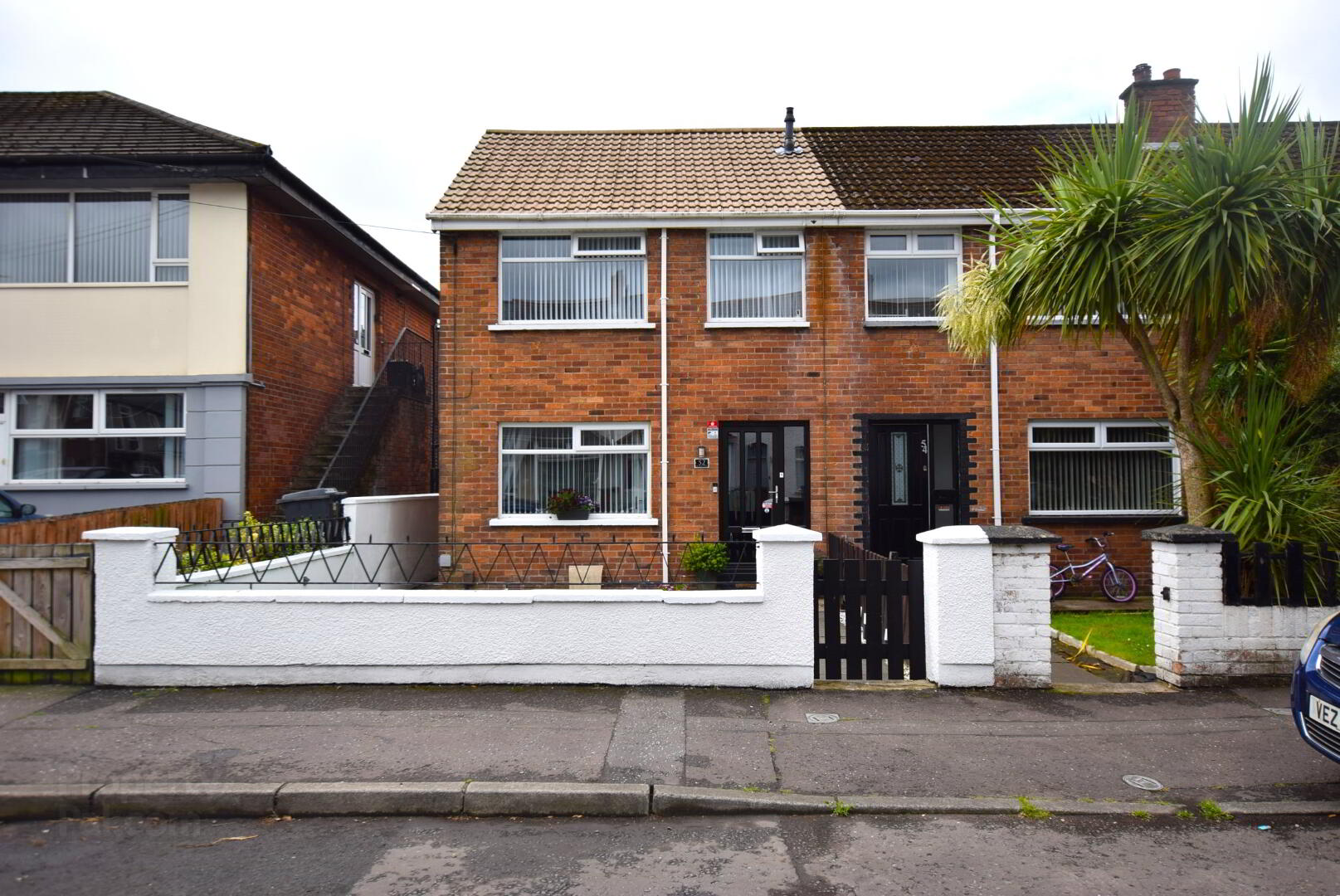52 Victoria Road 1 of 16