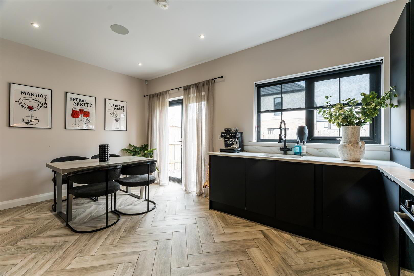 20 Carleton Bridge Way 10 of 25