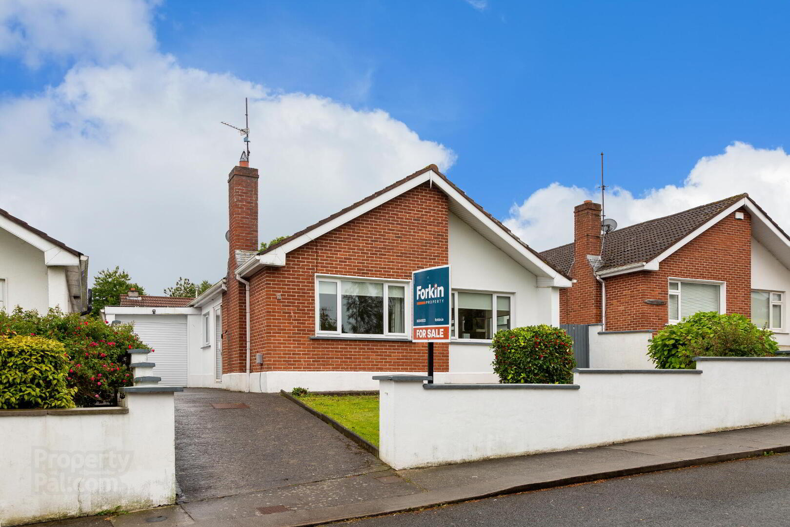 Gortlee, 7 Saint Manntan's Road 1 of 14