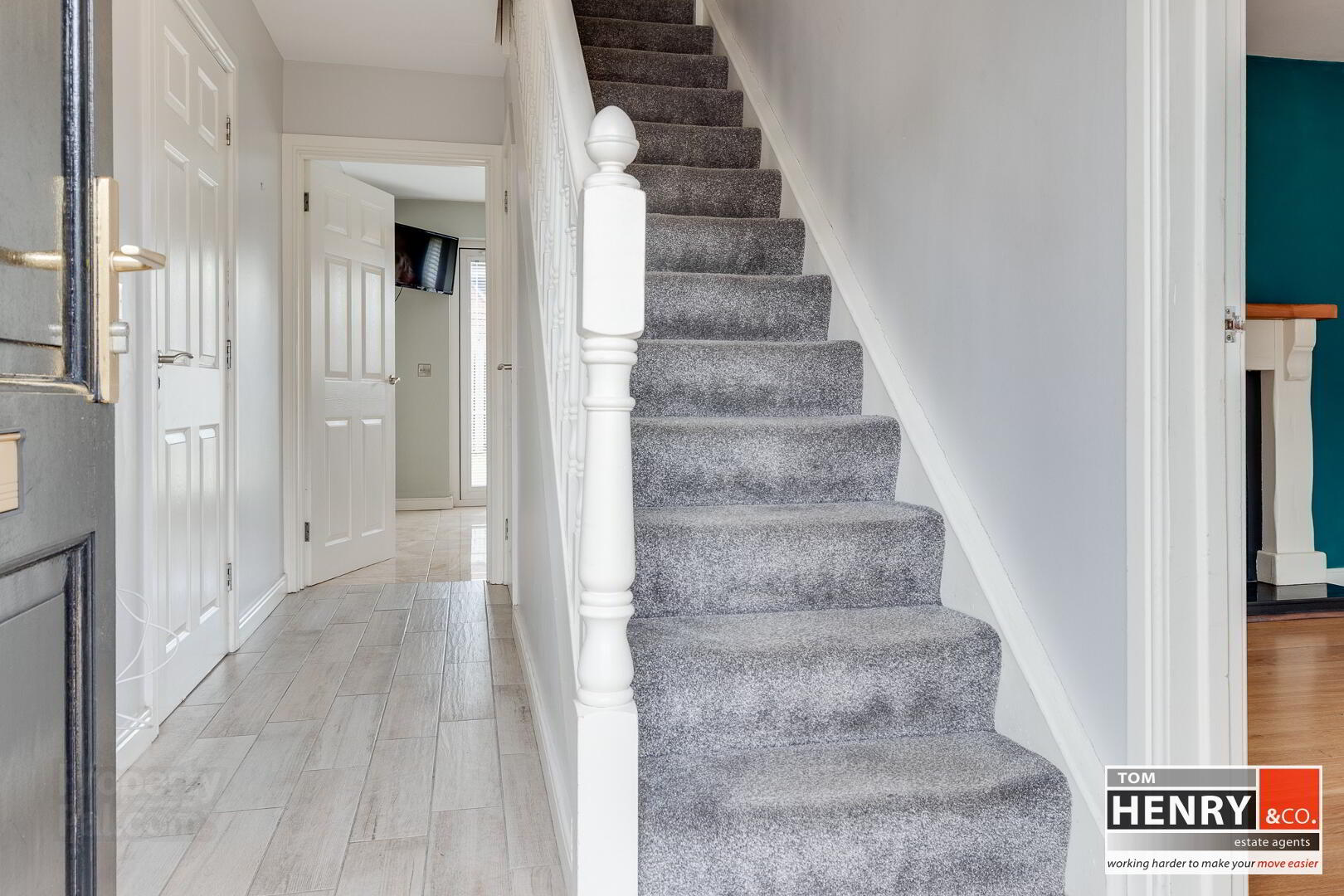 17 Ardean Manor 5 of 32