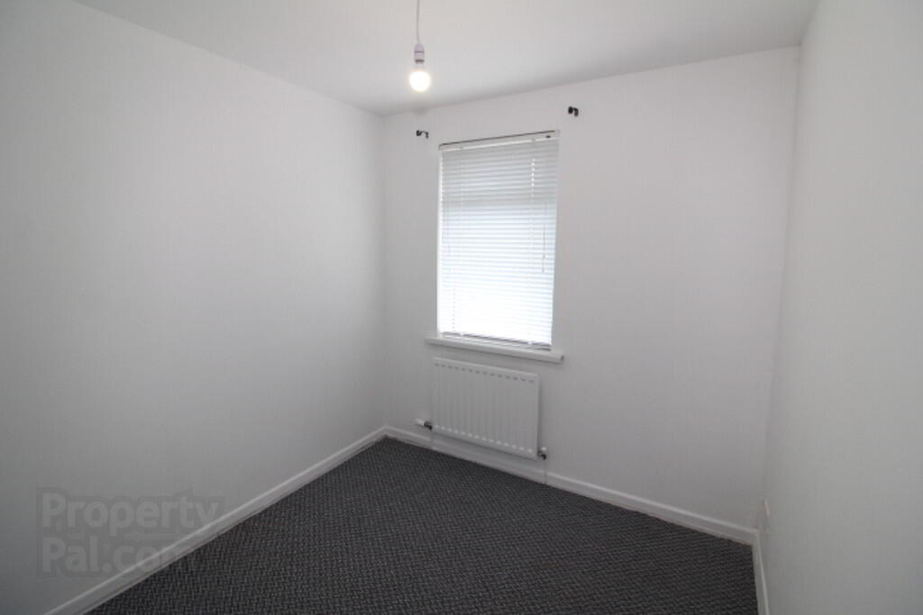 110 Monkstown Road 14 of 16