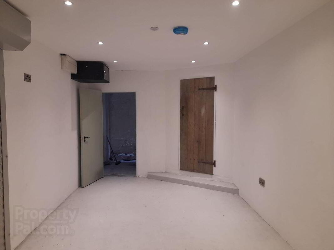2e Harbour Place 12 of 14