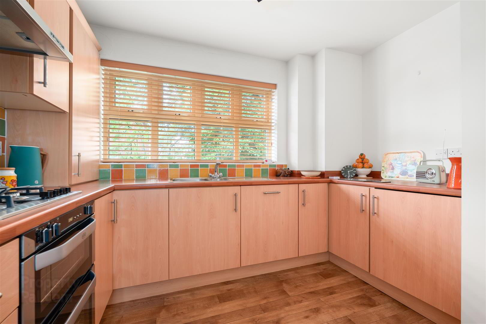 68a Woodrow Gardens 6 of 14