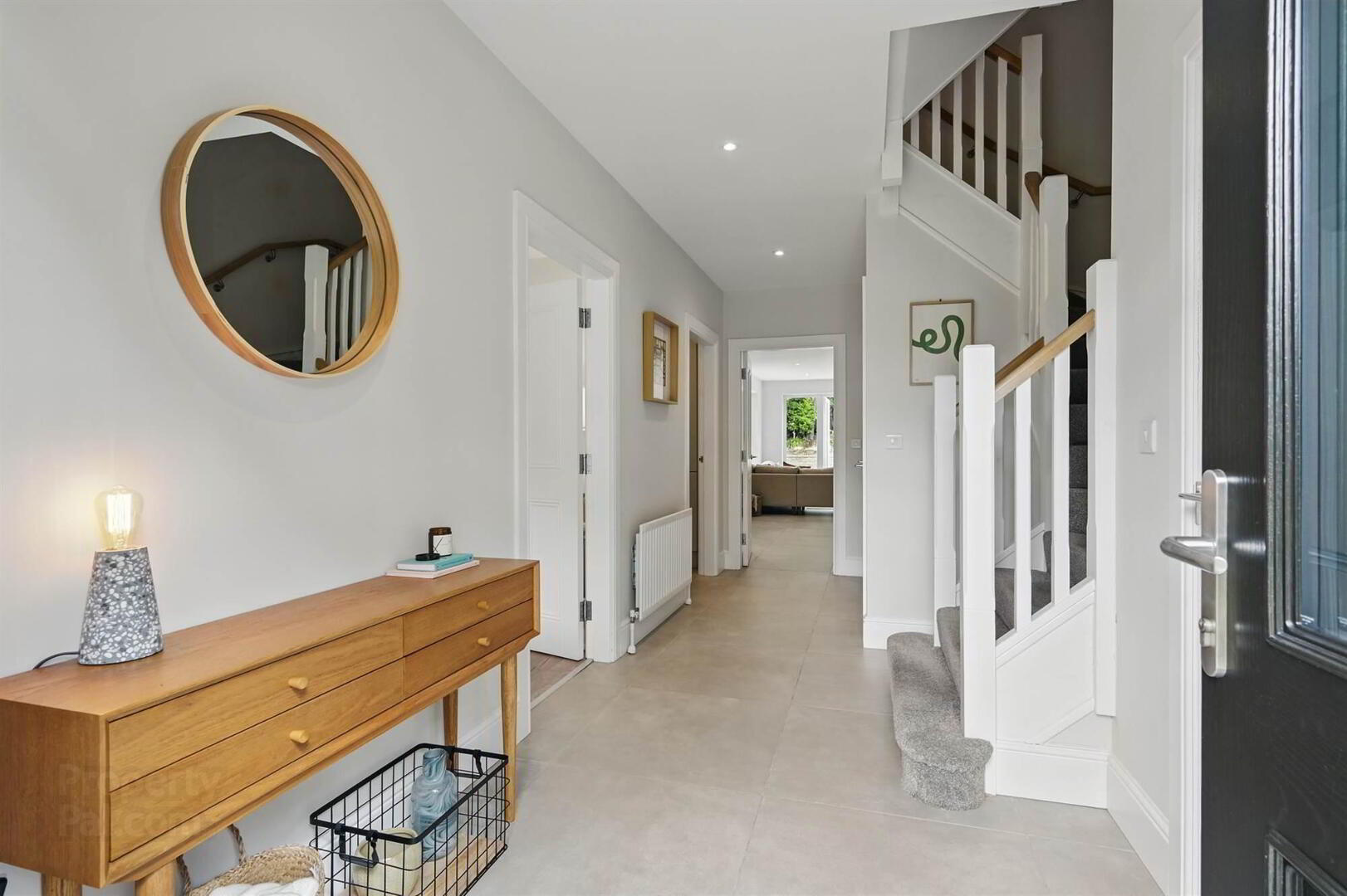 11a Old Holywood Road 3 of 22