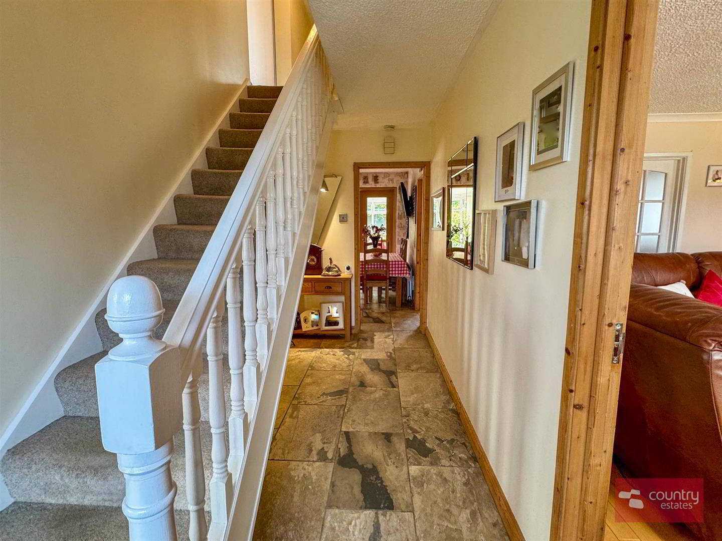 23 Highgrove Drive 7 of 46