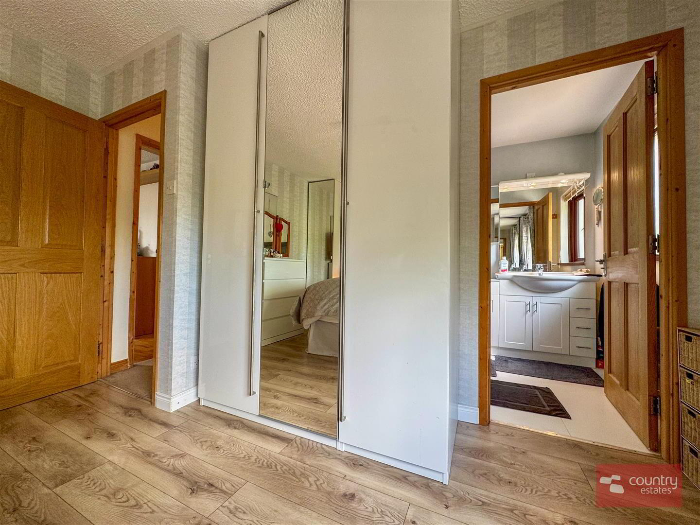 23 Highgrove Drive 27 of 46