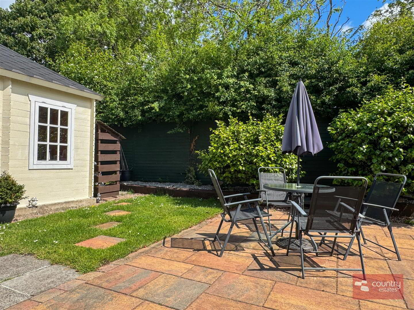 23 Highgrove Drive 38 of 46