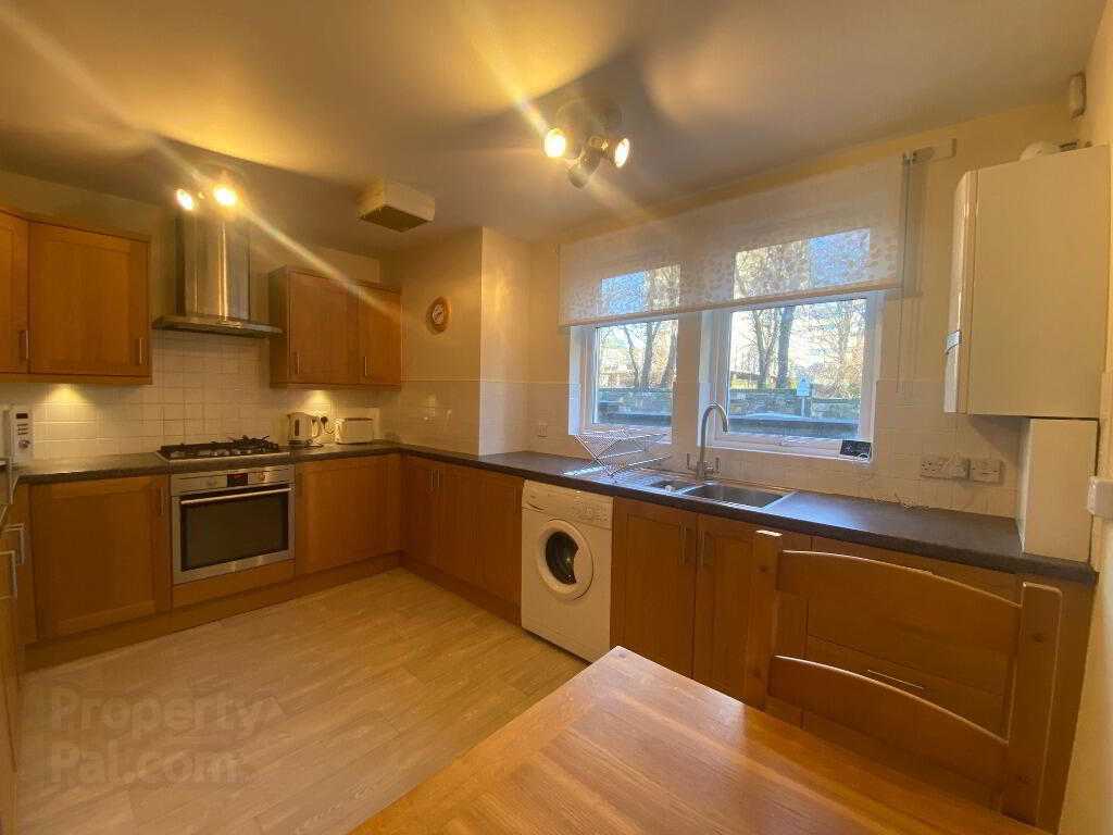 17 Lauriston Gardens 4 of 12