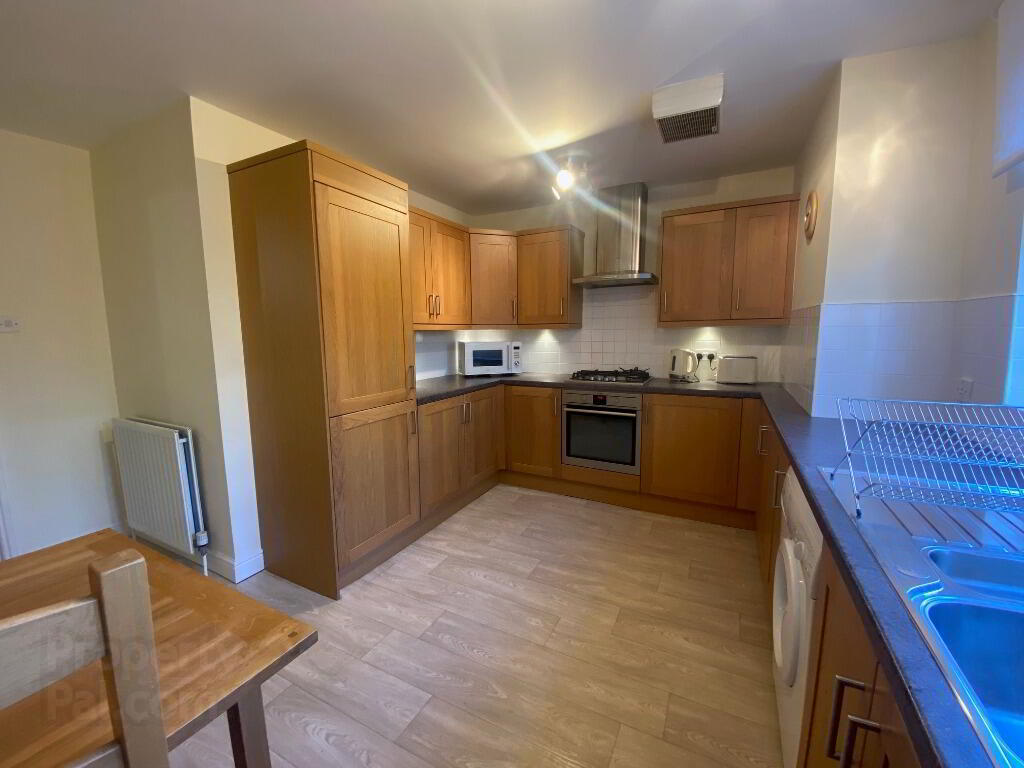 17 Lauriston Gardens 5 of 12