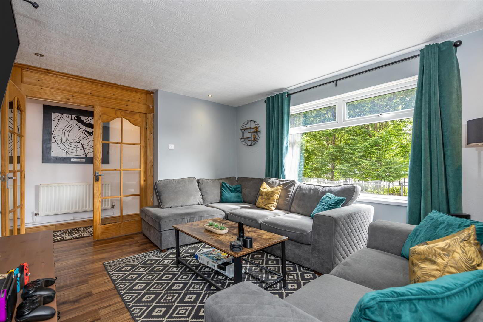76 Newtownards Road 5 of 21