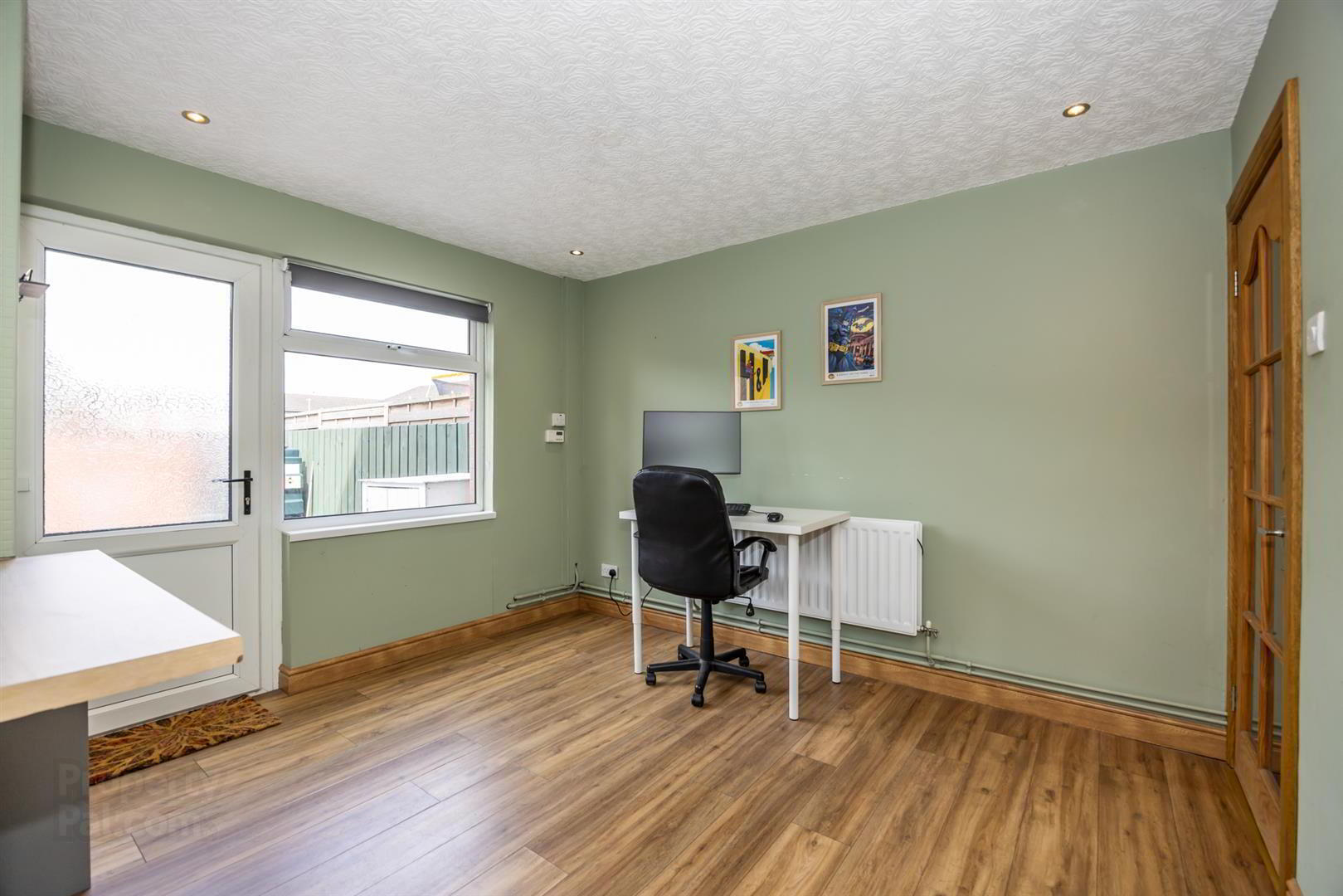 76 Newtownards Road 10 of 21